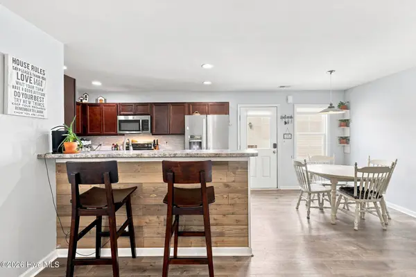 133 James AVE #A, Surf City, NC 28445