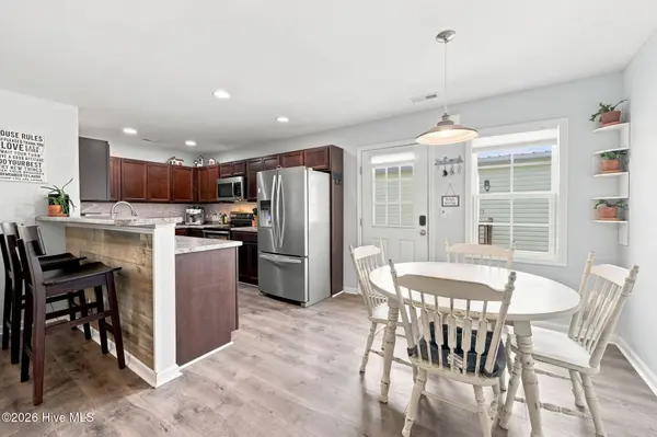 133 James AVE #A, Surf City, NC 28445