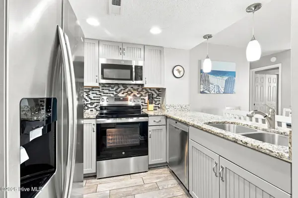 2000 New River Inlet RD #1410, North Topsail Beach, NC 28460