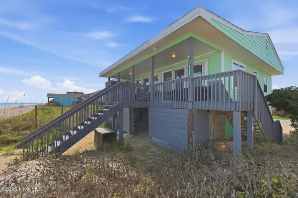 616 N Shore DR, Surf City, NC 28445