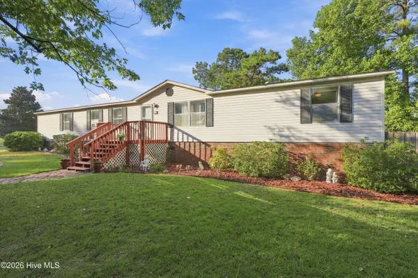 683 Bay Harbor DR, Hampstead, NC 28443