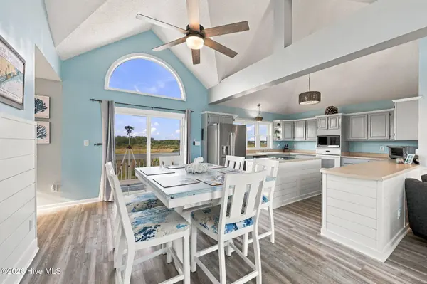 1069 New River Inlet RD, North Topsail Beach, NC 28460