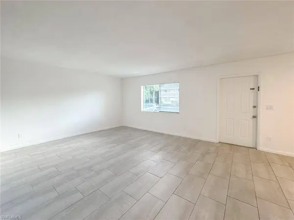 4631 Bayshore DR #L2, Naples, FL 34112