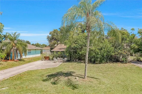 771 104th AVE N, Naples, FL 34108