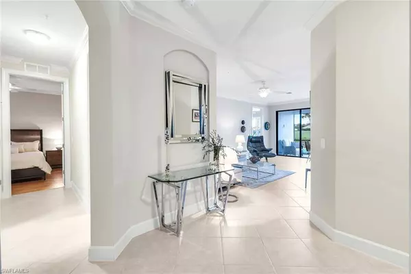 12045 Covent Garden CT #2101, Naples, FL 34120