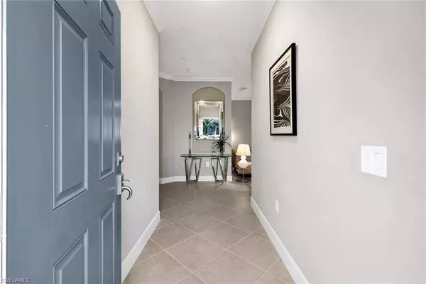 12045 Covent Garden CT #2101, Naples, FL 34120