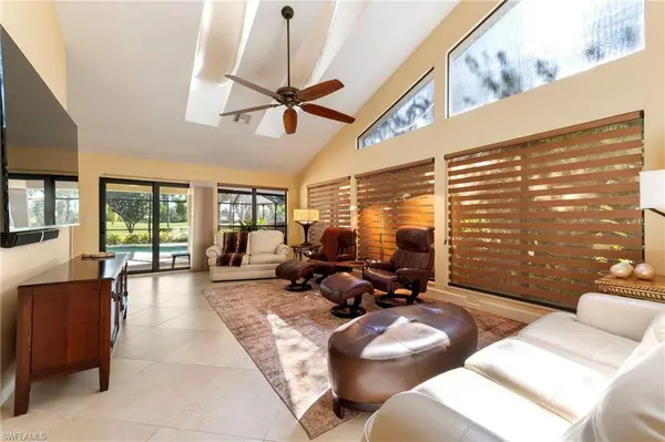 11737 Quail Village WAY #121-4, Naples, FL 34119