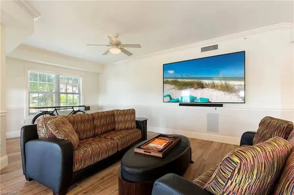 451 Bayfront PL #5407, Naples, FL 34102