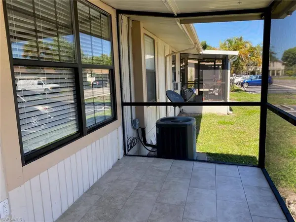 5389 Treetops DR #I, Naples, FL 34113