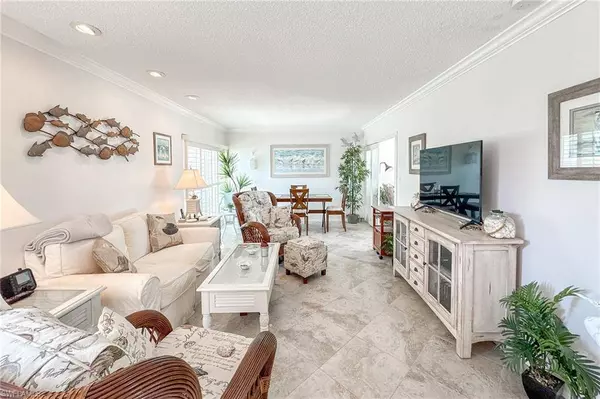 618 12th AVE S #618, Naples, FL 34102