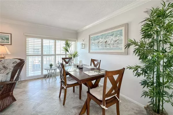 618 12th AVE S #618, Naples, FL 34102