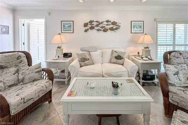 618 12th AVE S #618, Naples, FL 34102