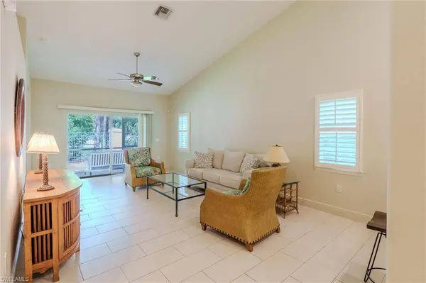 3510 AVION WOODS CT #104, Naples, FL 34104