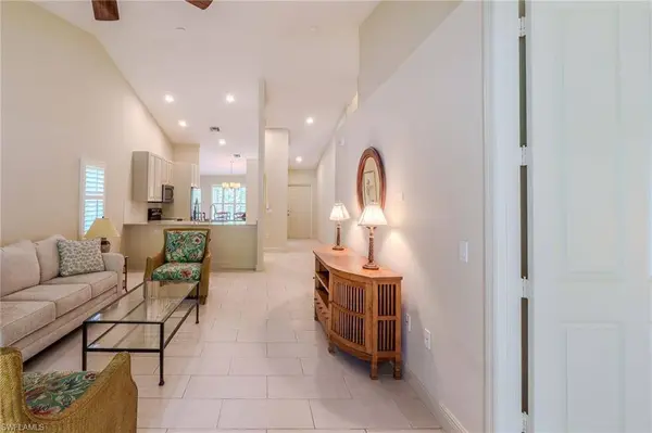 3510 AVION WOODS CT #104, Naples, FL 34104