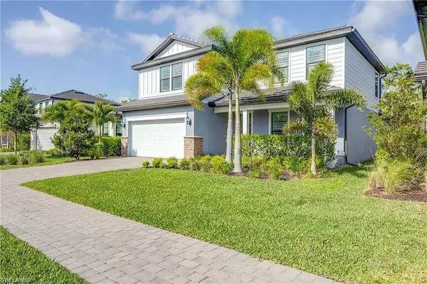 10367 Ventana LN, Naples, FL 34120