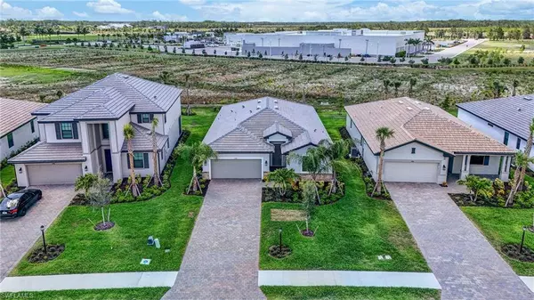 19390 Hinkley DR, Estero, FL 33928