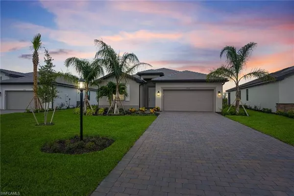 19282 Hinkley DR, Estero, FL 33928