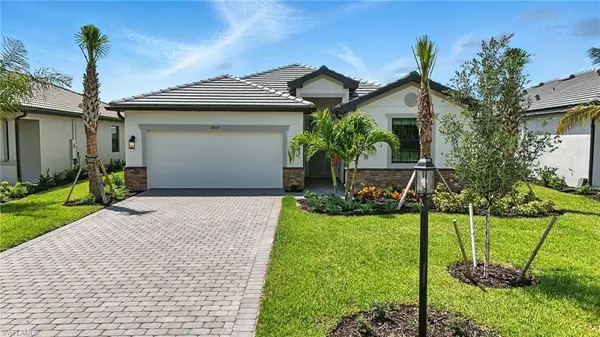 19105 Hinkley DR, Estero, FL 33928