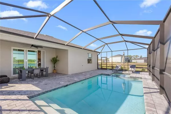 17752 Saddleback LOOP, North Fort Myers, FL 33917