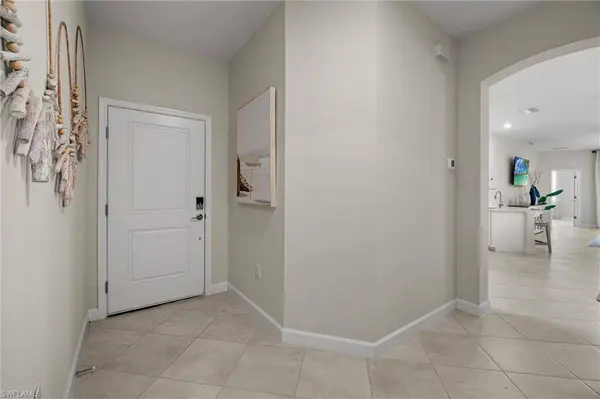 9051 Leatherwood Loop, Lehigh Acres, FL 33936