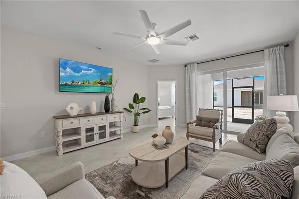 9051 Leatherwood Loop, Lehigh Acres, FL 33936