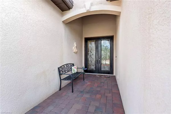 28091 Kerry CT, Bonita Springs, FL 34135