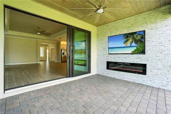 20489 Verawood LOOP, Estero, FL 33928