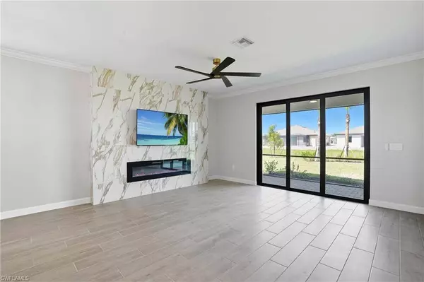 19053 Hinkley DR, Estero, FL 33928