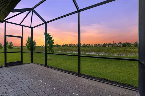 19612 Hinkley DR, Estero, FL 33928