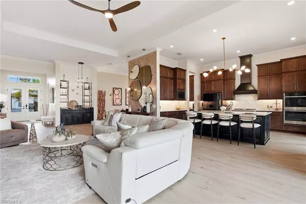 15445 Turin DR, Naples, FL 34114