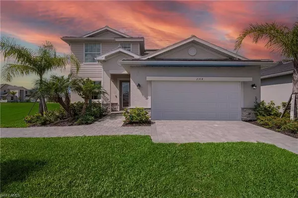 2318 Avocado LN, Naples, FL 34120