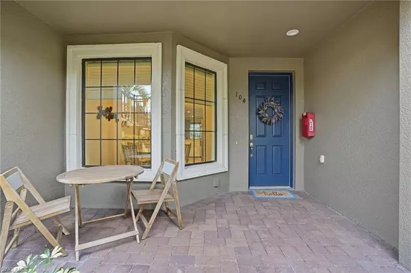 9426 Benvenuto CT #2-104, Naples, FL 34119