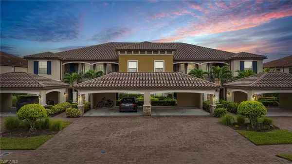 9426 Benvenuto CT #2-104, Naples, FL 34119