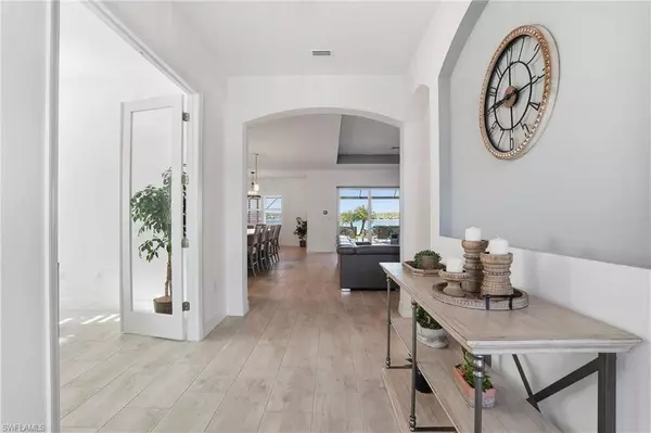 13686 Blue Bay CIR, Fort Myers, FL 33913