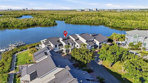 17037 Marina Cove LN, Fort Myers, FL 33908