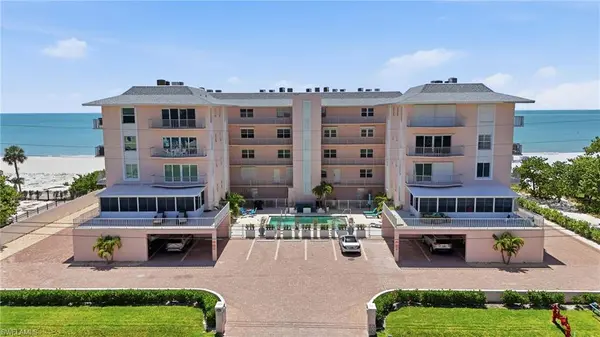 26236 Hickory BLVD #18, Bonita Springs, FL 34134