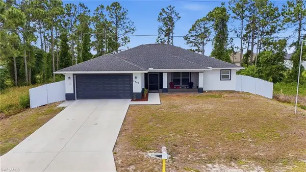 2907 18th ST SW, Lehigh Acres, FL 33976