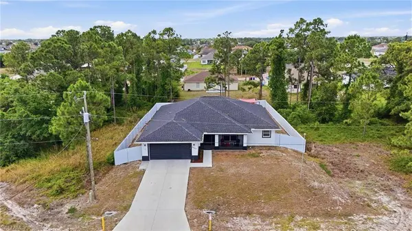 2907 18th ST SW, Lehigh Acres, FL 33976