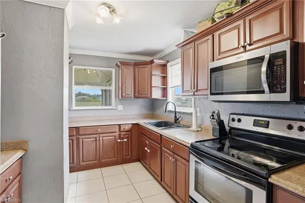 4302 7th ST SW, Lehigh Acres, FL 33976