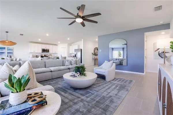 4085 Caracalla WAY, North Fort Myers, FL 33917