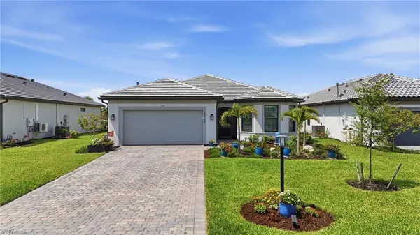 18364 Ridgeline DR, Estero, FL 33928