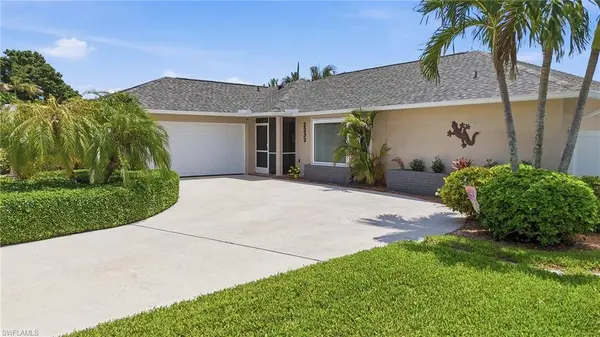 2233 SW 12th PL, Cape Coral, FL 33991