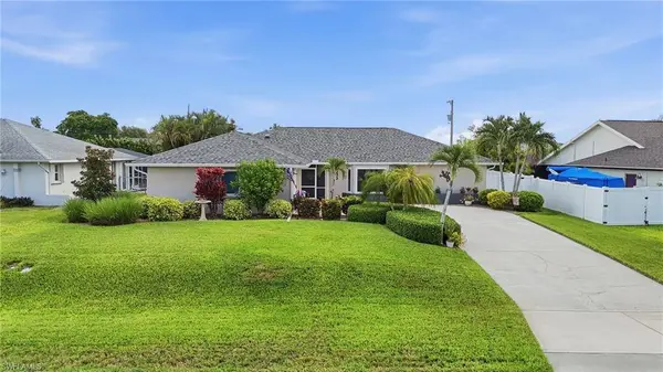 2233 SW 12th PL, Cape Coral, FL 33991