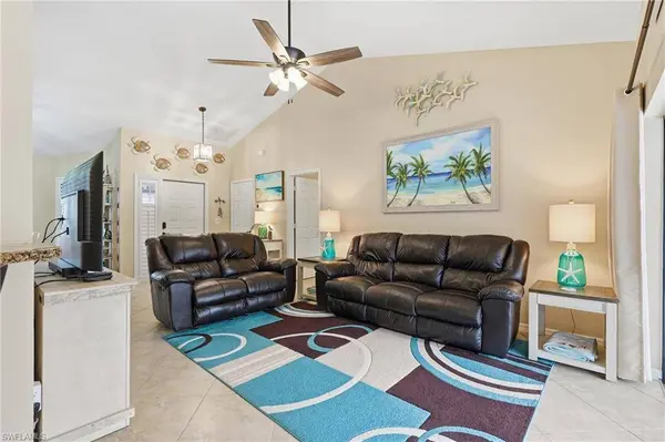 2235 SW 12th PL, Cape Coral, FL 33991