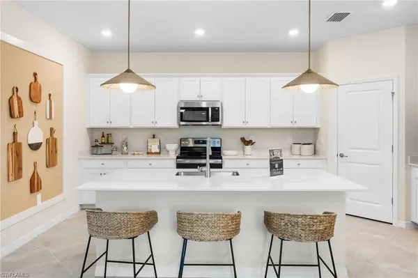 18807 Marlin Kite LN, North Fort Myers, FL 33917