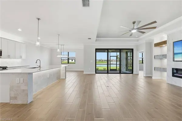 19502 Viewmont WAY, Estero, FL 33928