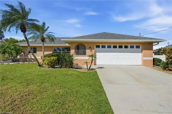 3224 SE 1st CT, Cape Coral, FL 33904