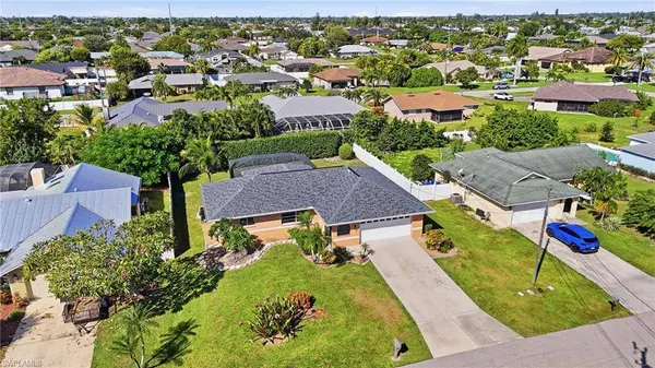 3224 SE 1st CT, Cape Coral, FL 33904