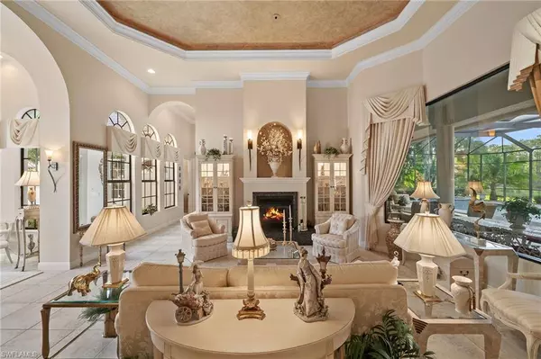 9391 Lakebend Preserve CT, Estero, FL 34135