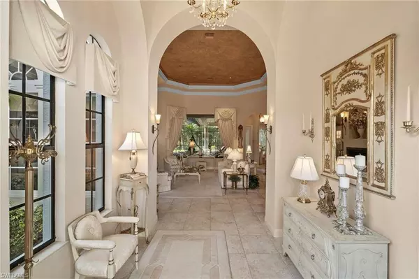 9391 Lakebend Preserve CT, Estero, FL 34135